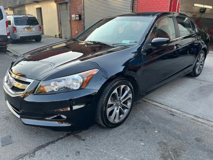 https://cdn.trust-mechanics.com/photos/gZsWIpSuOI0Br2XEZFZq/bac6efbf-a58d-4b8f-9adf-dba2ac2cb8ce_720x720