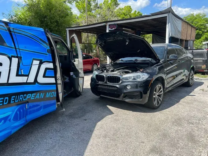 https://cdn.trust-mechanics.com/photos/gcKjLj5TU7PX1jxvj6lk/b32f806b-6a22-4fef-87b5-4e6f2ad59602_720x720