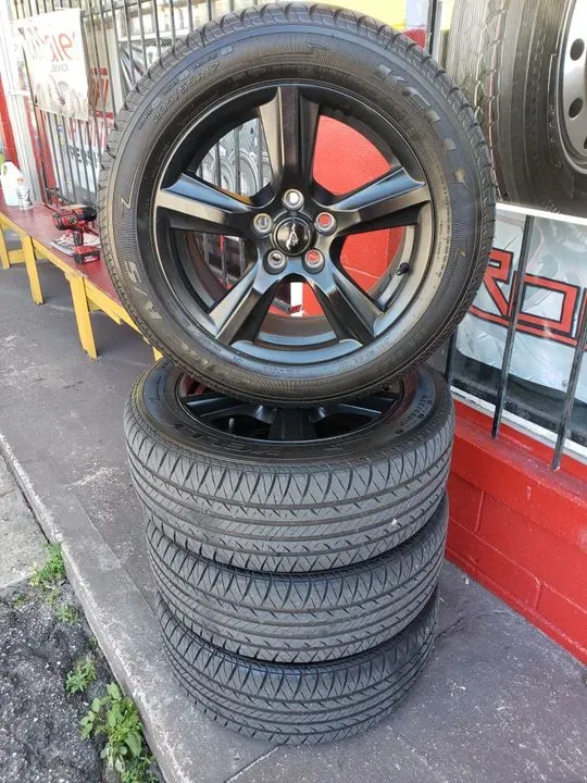 https://cdn.trust-mechanics.com/photos/ggoejwwbEgP3CYug8O6T/118dd021-2e39-448d-8619-d056038480a1_720x720