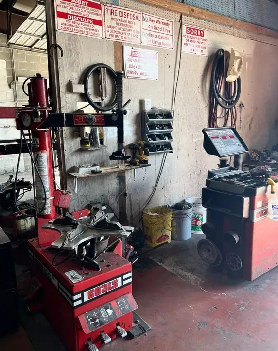 https://cdn.trust-mechanics.com/photos/gqHxaECvgo45fPIKWYSH/9680cd0d-2785-4a47-88f7-e60613ffd6cb_720x720