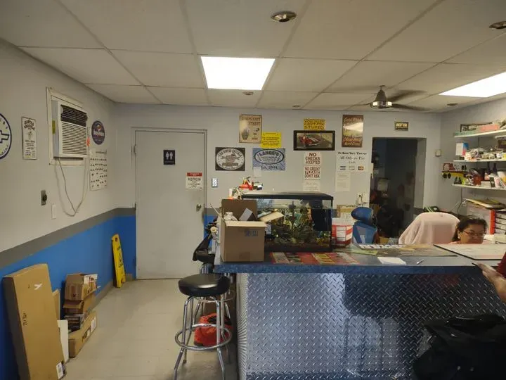 https://cdn.trust-mechanics.com/photos/gt85a0irHPi1G0oVYm9s/55384d7e-feea-463b-9225-4256fcc7de42_720x720