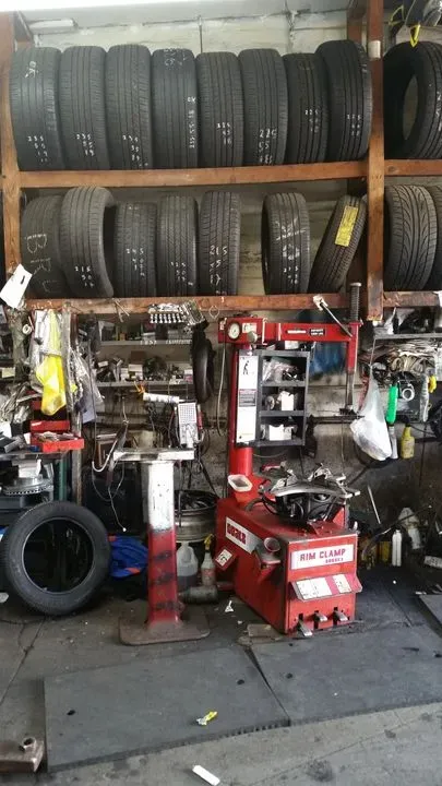 https://cdn.trust-mechanics.com/photos/gwgyphWNe3IU9kWirUUK/47c40035-73bb-408d-b0b5-805a5fa30825_720x720