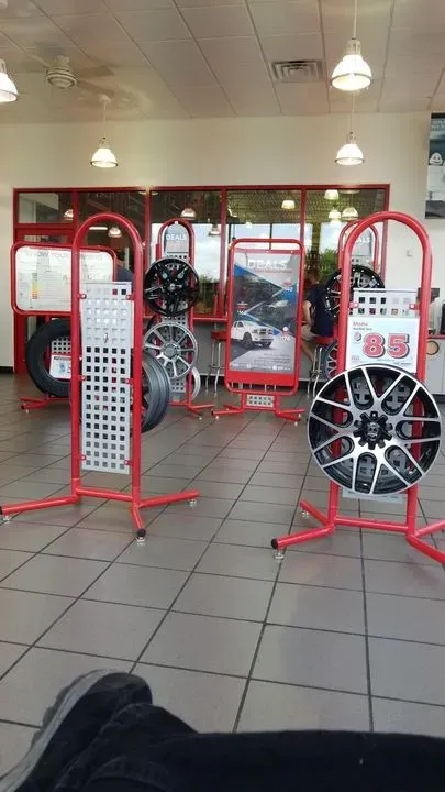 https://cdn.trust-mechanics.com/photos/h31EZMNpxUwuupUes1JF/89234c65-84b5-486c-b50d-2af1949234b2_720x720