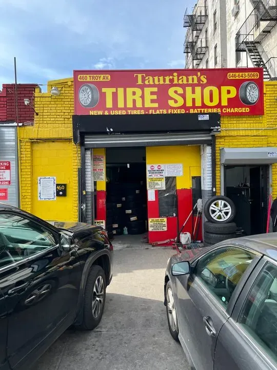 https://cdn.trust-mechanics.com/photos/h3yuQwglqA0XH1aBupPI/5103ad7a-914a-46e1-a3cc-8a39e1d7d307_720x720