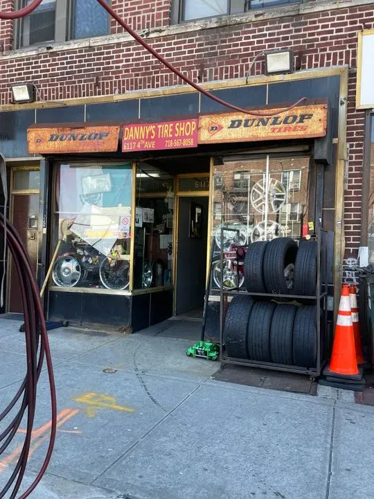 https://cdn.trust-mechanics.com/photos/hMAGK1Zt5T7QXdOZFOBI/7ac5e150-e869-427b-892e-1076c49728da_720x720