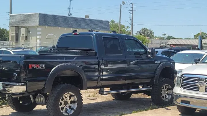 https://cdn.trust-mechanics.com/photos/hVk3V3NQLCweAiKrw3VP/7259ab1d-2431-4658-a09c-64c48db46496_720x720