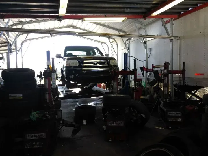 https://cdn.trust-mechanics.com/photos/hge7JG5RuoFgZho1WNju/eb3c689f-f25d-4a83-8e39-f2c78a2ba44b_720x720