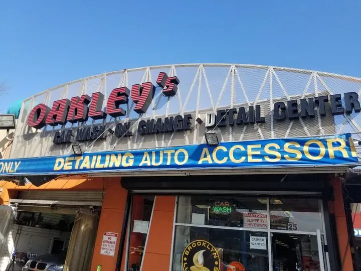 https://cdn.trust-mechanics.com/photos/hllvHzl1COcy6EDp4nD5/8bd3e495-96be-442e-a997-918ecf28af36_720x720