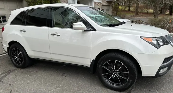 https://cdn.trust-mechanics.com/photos/hn2gjlQwgLcqJ3C0JGV7/21bfe236-767c-4edb-b041-a904a74009e7_720x720