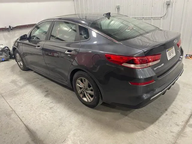 https://cdn.trust-mechanics.com/photos/huVwxsRkOXqABaVEKp03/23886252-881b-4178-b30b-96e3abb18a65_720x720