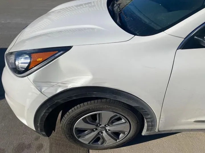 https://cdn.trust-mechanics.com/photos/huVwxsRkOXqABaVEKp03/6f09653d-436a-4114-b1bf-20e748b905e8_720x720