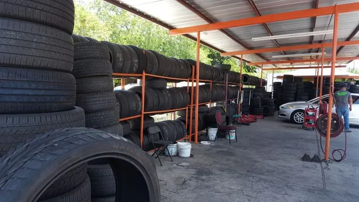https://cdn.trust-mechanics.com/photos/hyVdmsbzsVacYQItPNKs/30f5d116-4321-4914-918e-8984a7c97252_720x720