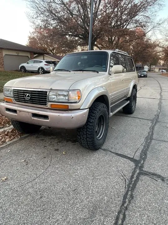 https://cdn.trust-mechanics.com/photos/hyjfscaerjvfinkFOPvr/e8b95e5f-3aac-4379-b3cc-292ec1b1c143_720x720