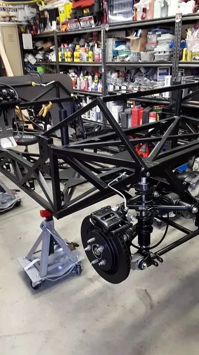 https://cdn.trust-mechanics.com/photos/i7KzOoqeCxfTTQb1byZI/ee24d9ff-46a2-495b-9ffb-9b17af19e722_720x720