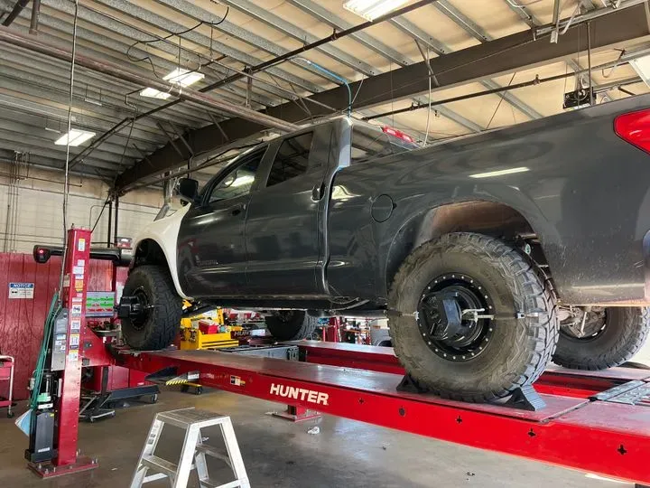 https://cdn.trust-mechanics.com/photos/i8yt0yJOUw5RelfgJrJS/bf51da45-cd43-4214-875a-72365fe63620_720x720