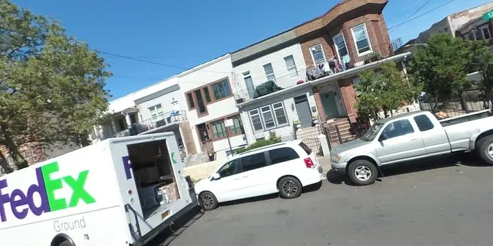 https://cdn.trust-mechanics.com/photos/iNKbbqWe4T9pVVzrY3QG/289947bf-1f2b-482e-99eb-5b551dbeae5b_720x720