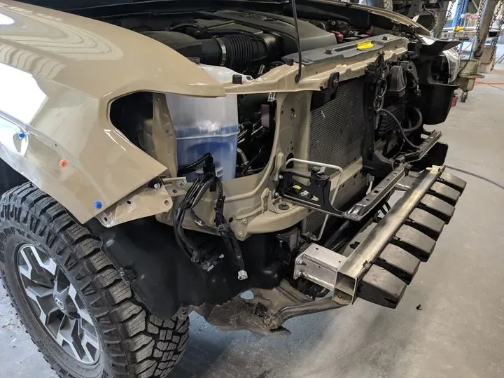 https://cdn.trust-mechanics.com/photos/ifdcblCiI7siBdIKDNej/bd713574-2f3d-496c-879f-c451125ddf81_720x720