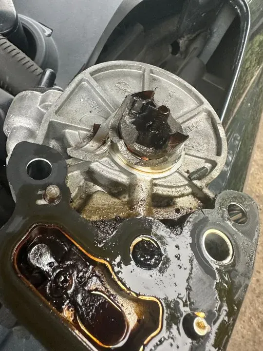 https://cdn.trust-mechanics.com/photos/ioE7onLGsMPCtcXpsASO/7708de9a-0ca9-4406-944f-f2f45109a828_720x720