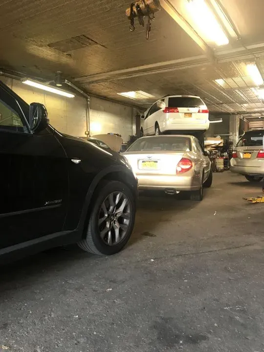 https://cdn.trust-mechanics.com/photos/j1GVS0KjuJ77F0Yq1up2/a8e2c101-a811-4b08-a0a8-7b85cfbecaf6_720x720