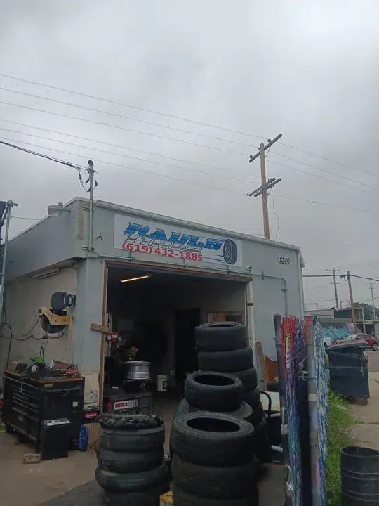 https://cdn.trust-mechanics.com/photos/j5yc2v2G1R6vyvP5yIPS/6e6b22b6-30d8-4cbe-8339-e6b365b90660_720x720
