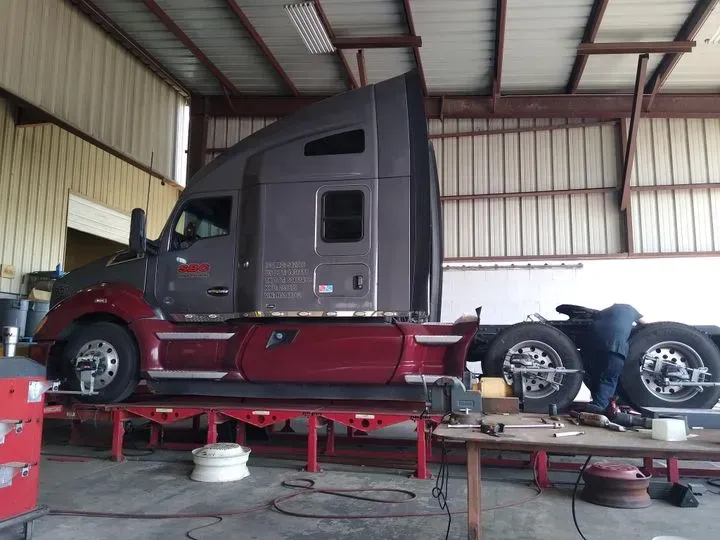 https://cdn.trust-mechanics.com/photos/jQBzKWJqOI2sdouiukvc/38a8893e-82cc-4102-a952-272ca97eb7de_720x720