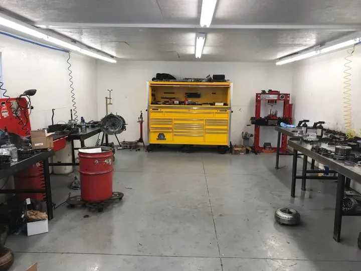 https://cdn.trust-mechanics.com/photos/jk0FD9RHODh37pU7MRxN/7228a8e2-5475-4c49-942e-ae168426b6e9_720x720