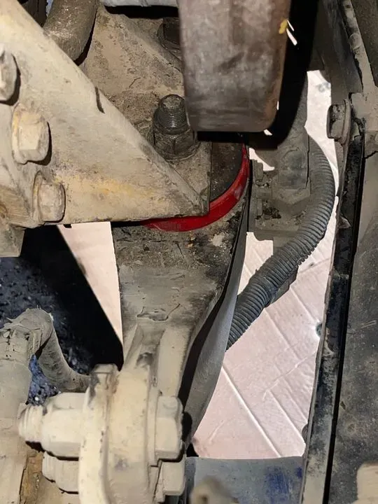 https://cdn.trust-mechanics.com/photos/jv5RnqEbSw8F7Mf5vz8R/9b7a7aa6-b673-488b-97a7-b1fada0b811a_720x720