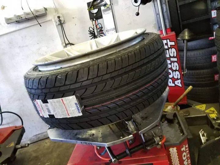 https://cdn.trust-mechanics.com/photos/jwzYZTBWWYP3jhCoLnUj/41a21ba2-d48e-4e2c-9eb3-389ace3f670e_720x720