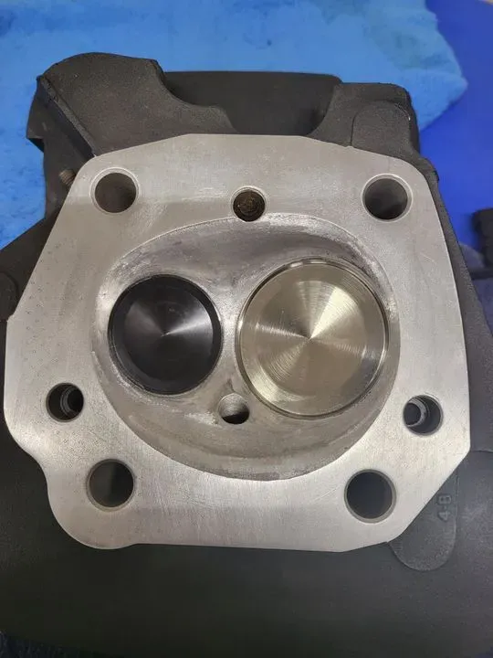 https://cdn.trust-mechanics.com/photos/kBAppJ09BljT5o6EEeqj/653d9a9c-bda8-4e6e-8094-68e827df4eae_720x720
