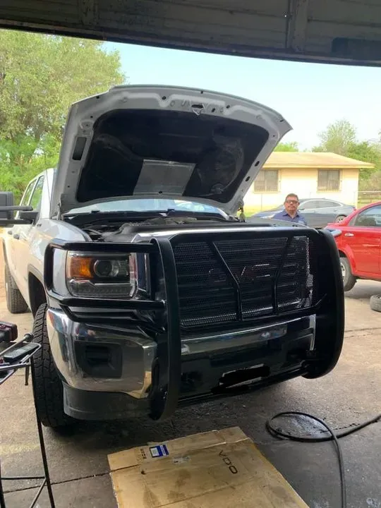 https://cdn.trust-mechanics.com/photos/kCpVZeVcyMskFHDxQGc9/984c4e34-ec1c-4311-86d8-db8c114755dc_720x720