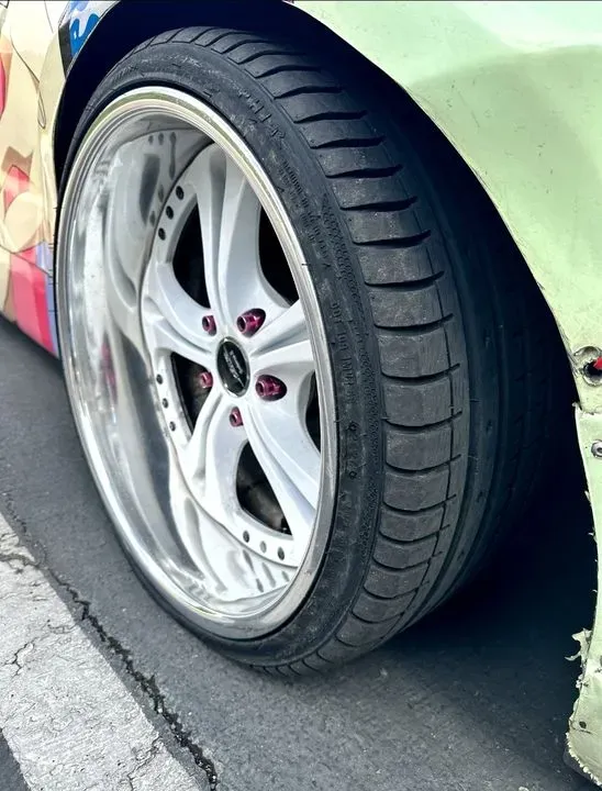 https://cdn.trust-mechanics.com/photos/kKCfHtkkqXOfCWqe8GIW/8deba2eb-1f28-4378-b4f8-c25c67e721c4_720x720