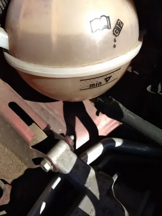 https://cdn.trust-mechanics.com/photos/kT3DJrIEi9lu1ZMlcmXq/d6f5644e-55d5-465a-9b75-aede463cf83b_720x720