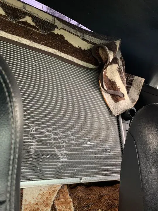https://cdn.trust-mechanics.com/photos/krNlWVcPhLv36rATnQg1/cd2c7ddb-2d79-4d8d-9356-2b22a092f1ac_720x720