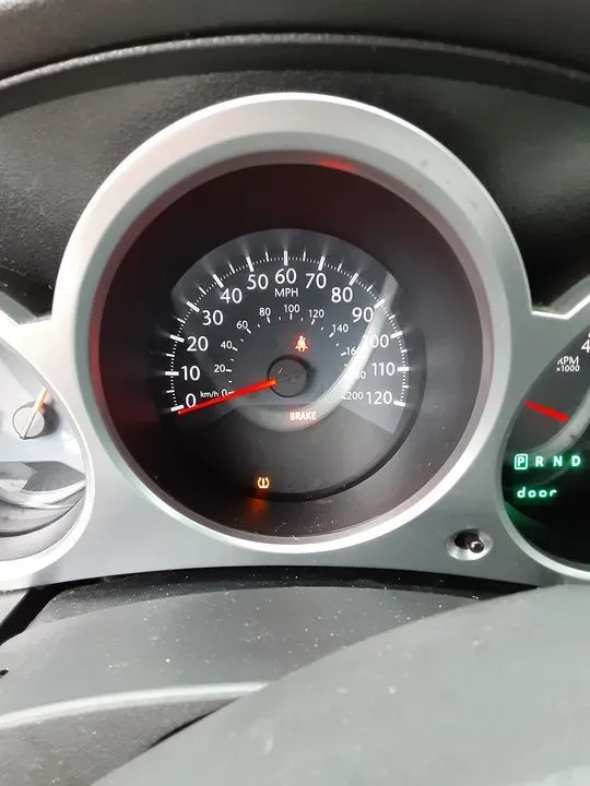 https://cdn.trust-mechanics.com/photos/kuNSOQ1mX97aEIDhydgF/885fc403-994f-4f00-a2f3-31c7424326d6_720x720