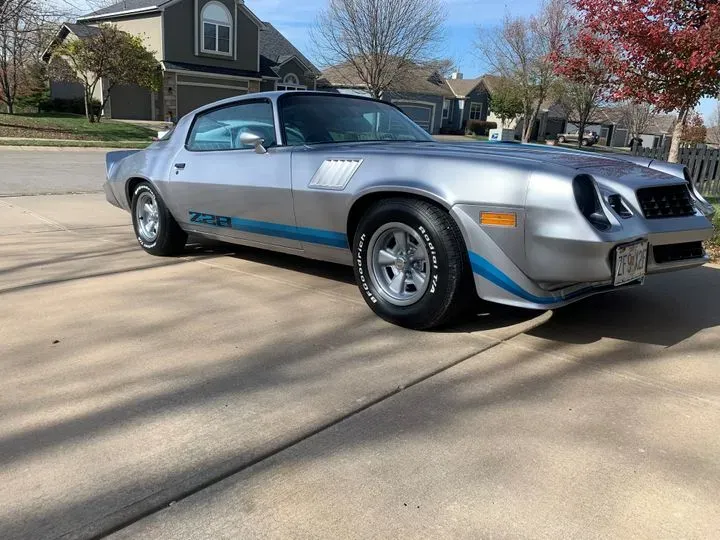 https://cdn.trust-mechanics.com/photos/l92GojzN7mWHEbCbitPM/11b5bf56-9f42-4240-b909-a833aa12151e_720x720