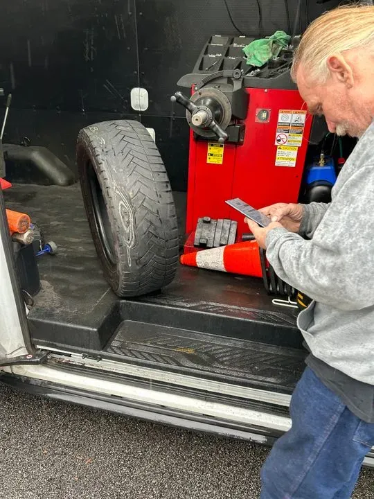 https://cdn.trust-mechanics.com/photos/lbR5tcoWkHYxGSBjjjXG/113a1e80-4485-4038-a84a-f1892a82cd9e_720x720