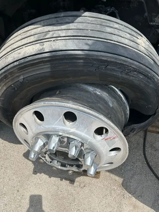 https://cdn.trust-mechanics.com/photos/lbR5tcoWkHYxGSBjjjXG/38047657-d820-4f64-b749-df9ff1e7dc2c_720x720