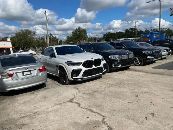https://cdn.trust-mechanics.com/photos/lgQMgtpOqIG7HITUy7UU/721dea34-9f56-410d-9826-445248349d87_720x720