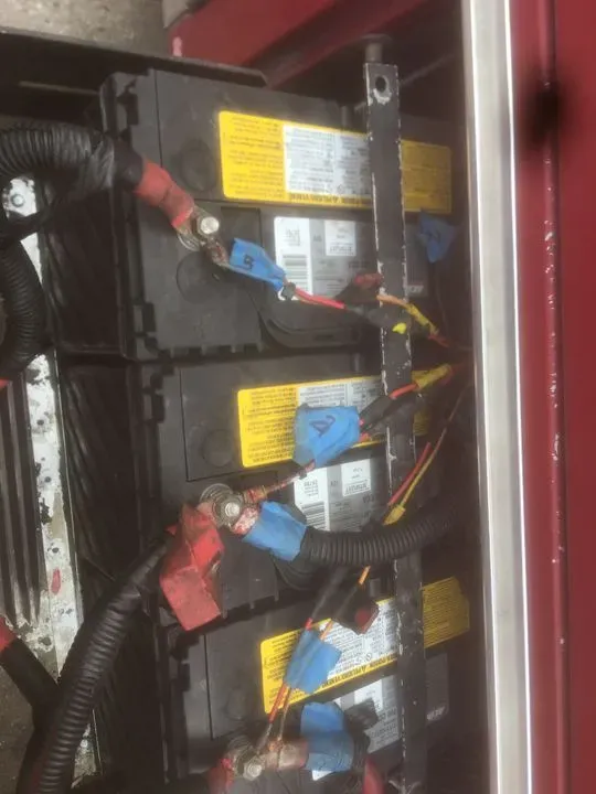 https://cdn.trust-mechanics.com/photos/lmfpIsWy3OQLwjWFmbgK/1f4ab0f3-c21b-4a74-b073-4b6bd5ecb52c_720x720