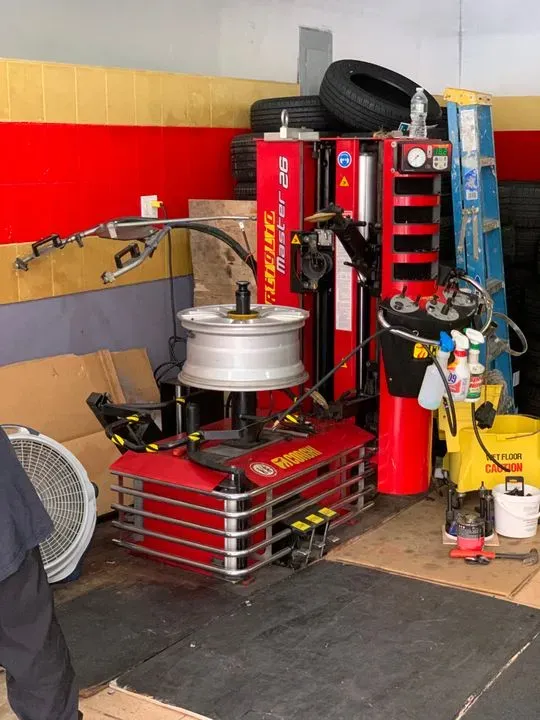 https://cdn.trust-mechanics.com/photos/lopBBq98b69bRcD6rppc/c5c7b774-01f5-42c0-8737-3f98daabb995_720x720