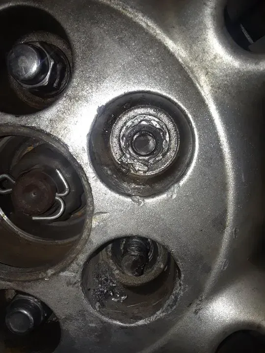 https://cdn.trust-mechanics.com/photos/lt7QmkdDvClB9kYqvAfb/4d3eb438-fa71-4f42-8f66-f3de6e1ca7aa_720x720