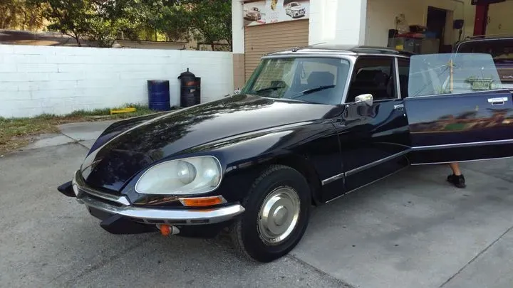 https://cdn.trust-mechanics.com/photos/lw0rGzMsWpLBWqPTIUhn/cb185859-30ca-46c0-a70e-94cabcac4c40_720x720