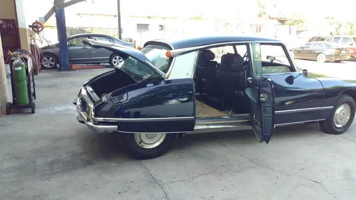 https://cdn.trust-mechanics.com/photos/lw0rGzMsWpLBWqPTIUhn/ea79a1e5-2673-43b4-9931-af728eac5fa1_720x720