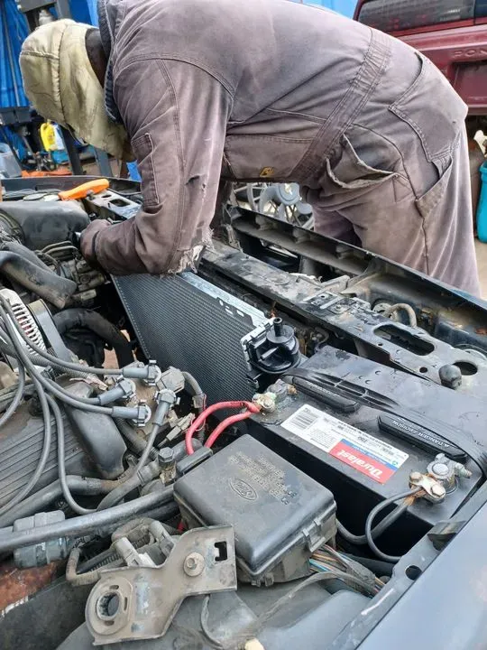 https://cdn.trust-mechanics.com/photos/mNswIBEh2WKl9IQjgKBO/18d83387-22b0-4e4f-bcc8-83c592d61130_720x720