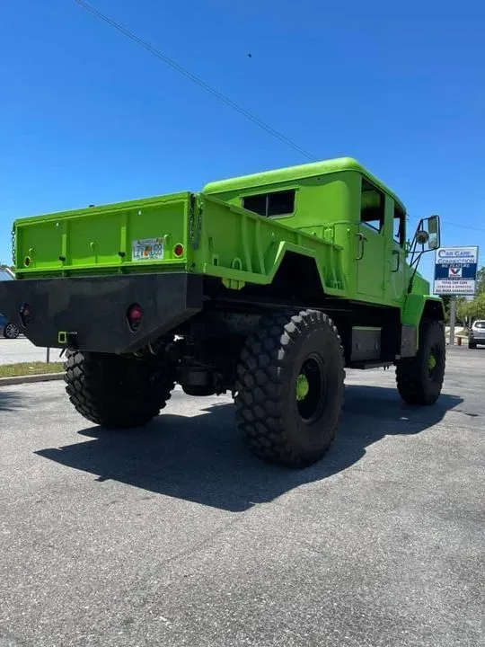 https://cdn.trust-mechanics.com/photos/mU1SYONyJVrJRBJsxuVv/3638a370-0443-4dd1-9564-5133ad9df227_720x720