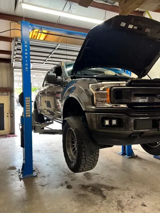 https://cdn.trust-mechanics.com/photos/mXvEG30E00iGjxALscek/abbea527-6c10-4825-a135-d4ddebf7f3dd_720x720