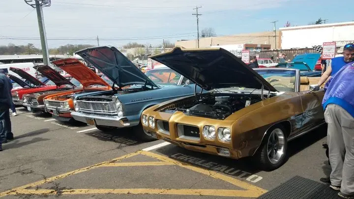 https://cdn.trust-mechanics.com/photos/mp9Oy26e5pQNIKx1qYzq/ae6b14a3-4a47-4400-a719-bc302820c080_720x720