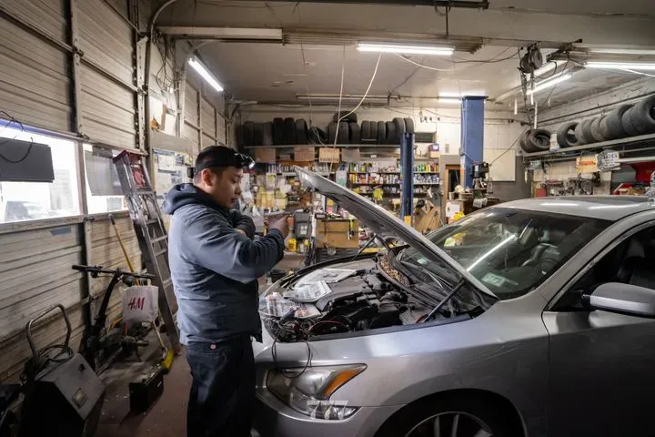https://cdn.trust-mechanics.com/photos/mx7JPfsLsiRJMFQEwYiT/16e772c6-3d73-4ab3-9bc8-bda504a85e2e_720x720