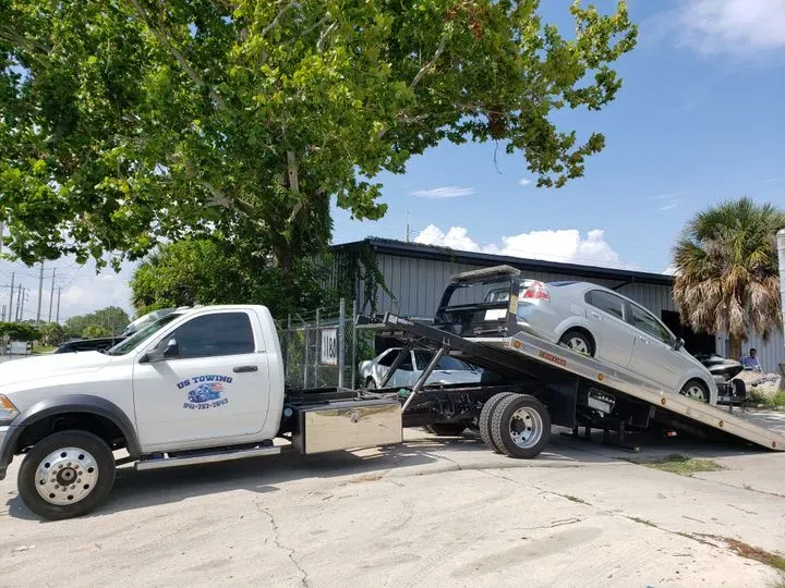 https://cdn.trust-mechanics.com/photos/nZe2OiaTIcvMAnxr0Lww/676b23bf-3a4a-4e3e-978c-b6567d47ff21_720x720