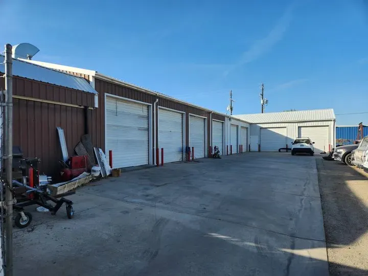 https://cdn.trust-mechanics.com/photos/nfwKTIcKLNNp86RdiwEn/a153aa9c-7d32-40b3-a6a8-b0ffd8d1b7b0_720x720